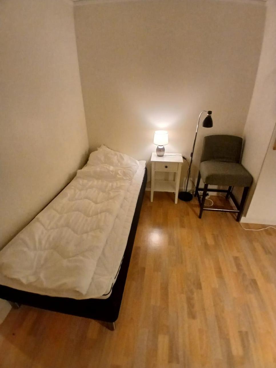 3 Laegenheter Med Totalt 5 Sovrum Och 8 Baeddar Ruda Zewnętrze zdjęcie